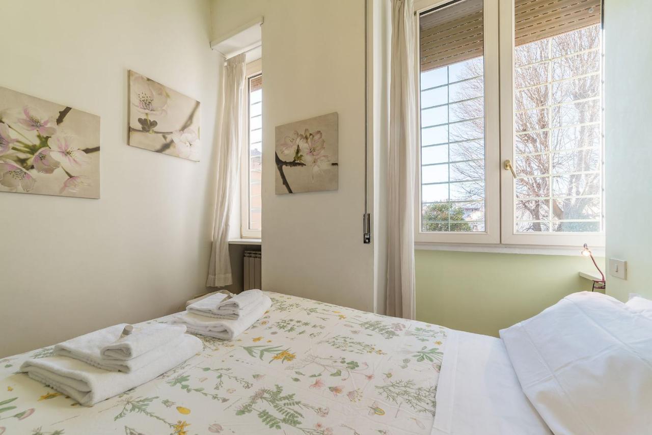 Via Alberto Mario Apartment